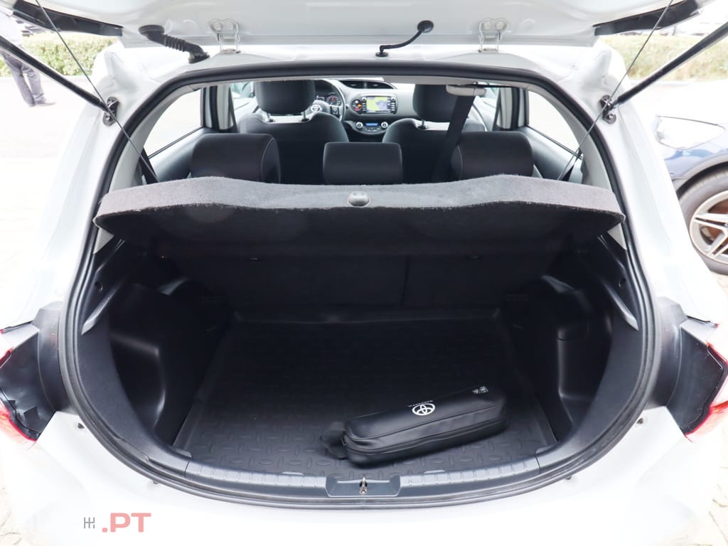 Toyota Yaris 1.5 HSD Active