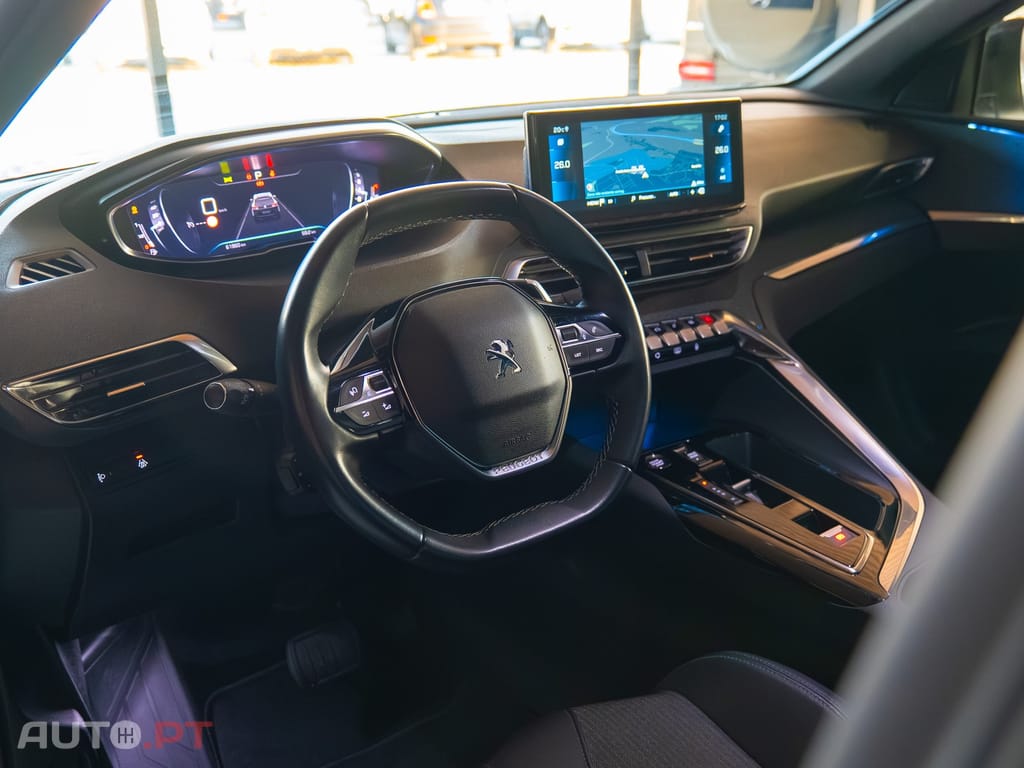 Peugeot 5008 1.2 PureTech Allure Pack EAT8