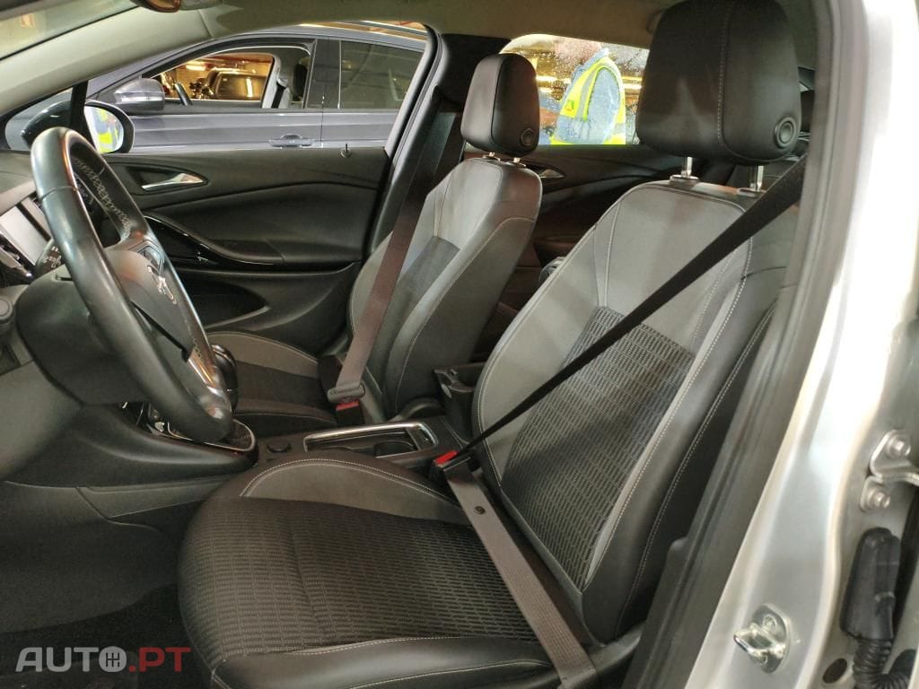 Opel Astra Sports Tourer 1.5 D Design & Tech S/S
