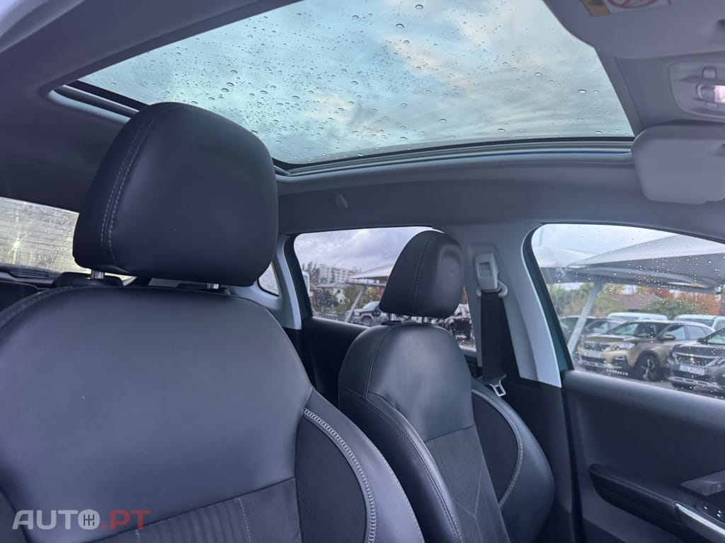 Peugeot 2008 1.2 PureTech Crossway EAT6