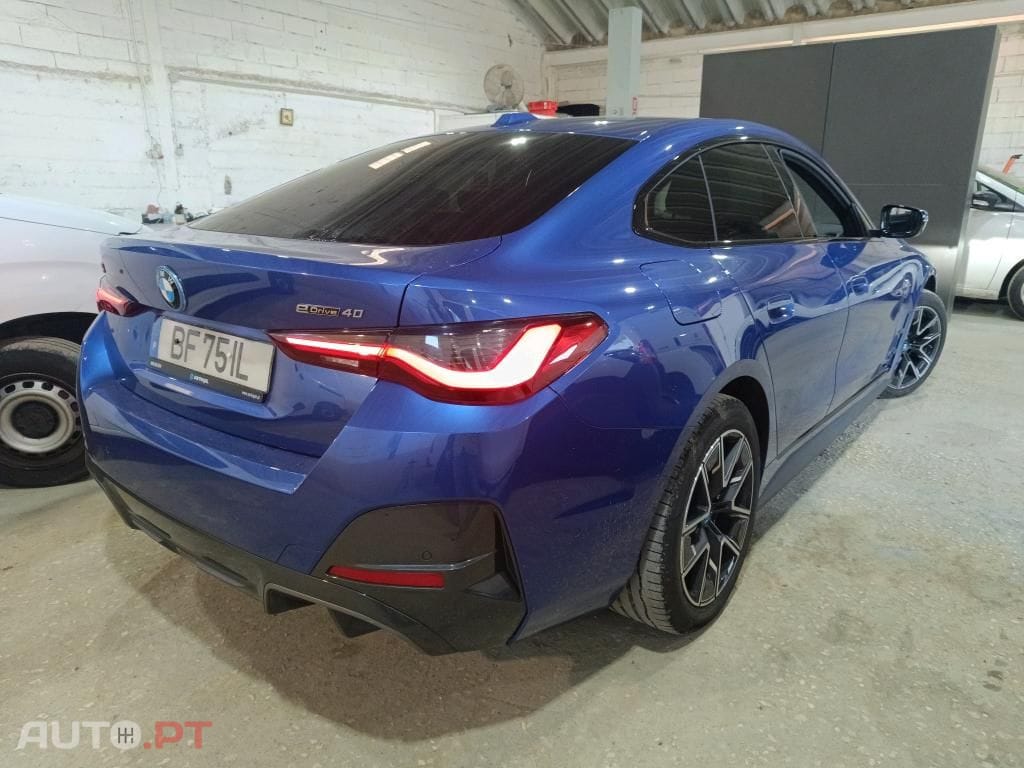 BMW i4 eDrive40 Pack Desportivo M