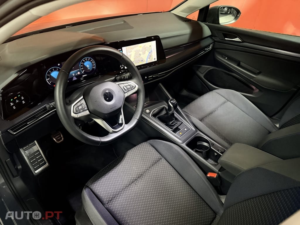 Volkswagen Golf 1.0 TSI Confortline