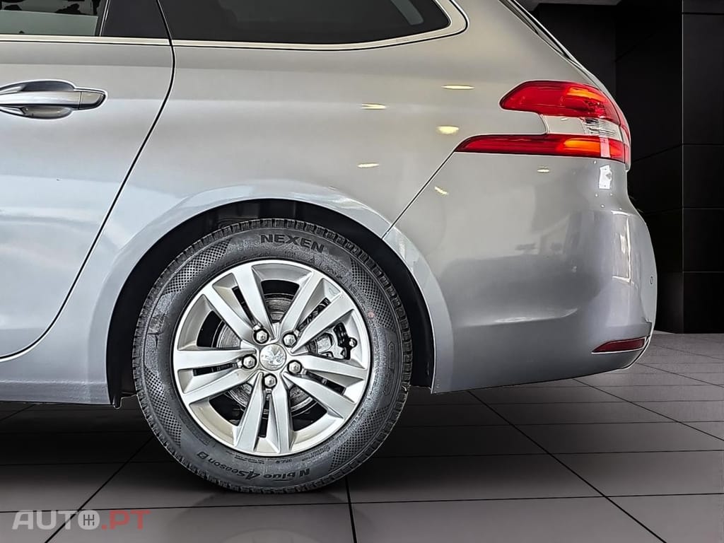 Peugeot 308 SW 1.6 BlueHDi Allure