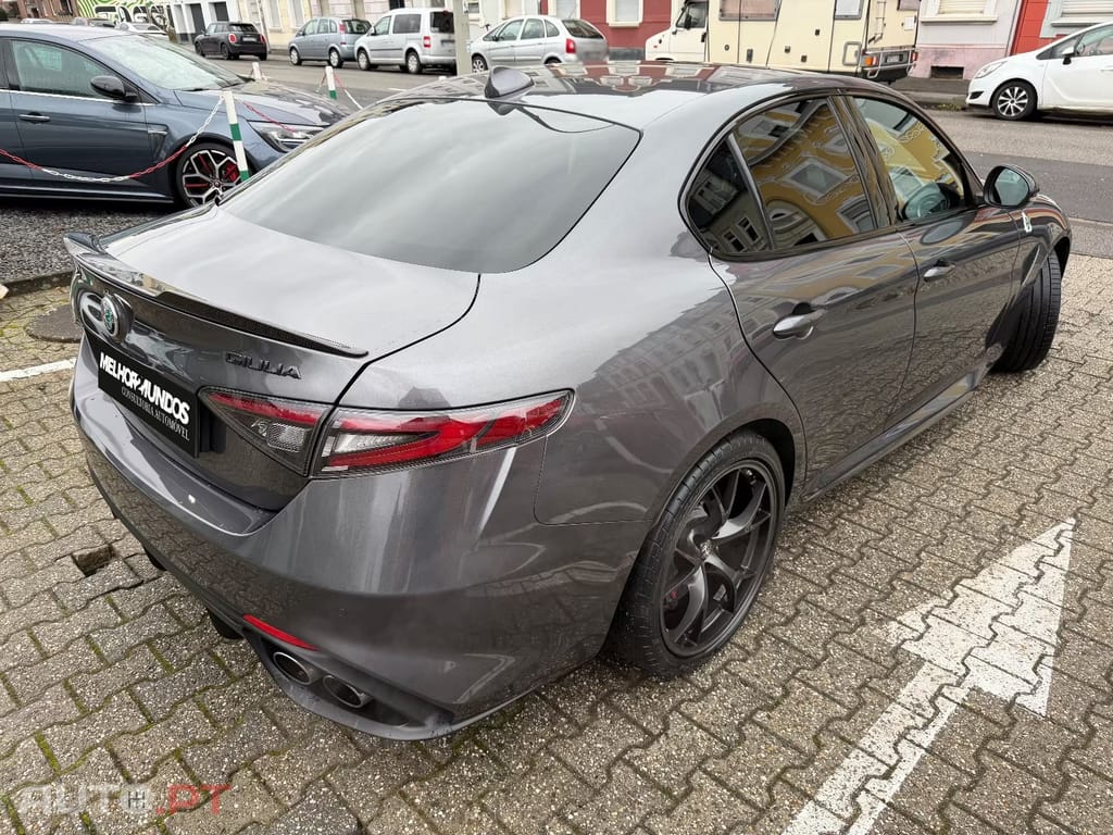 Alfa Romeo Giulia 2.9 Quadrifoglio