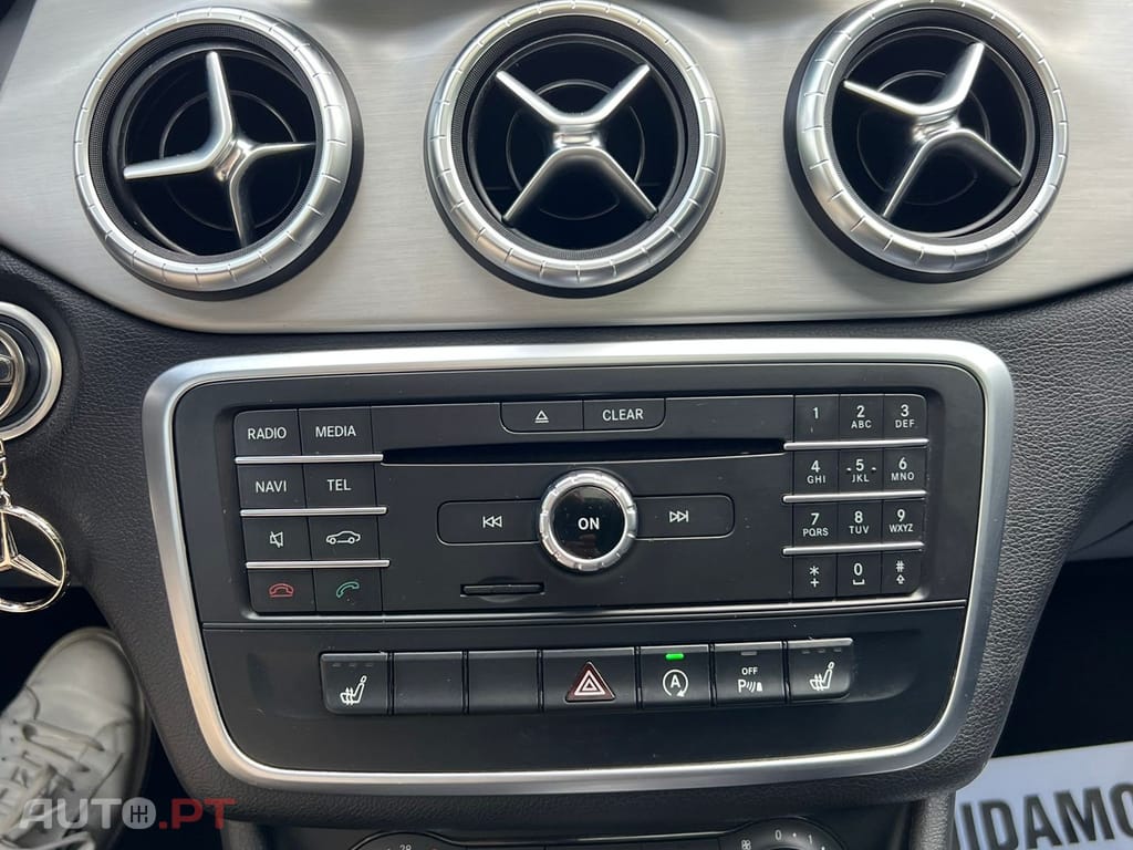 Mercedes-Benz CLA 200 CDi AMG Line