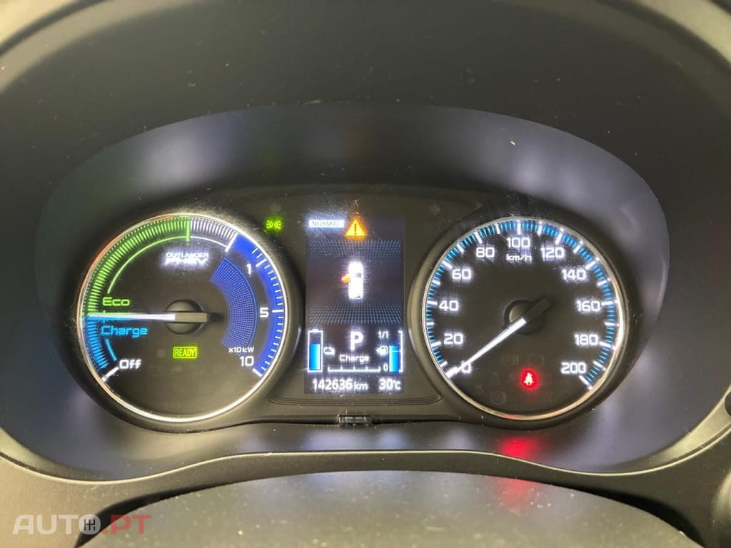 Mitsubishi Outlander 2.4 PHEV Twin Motor Business 4WD