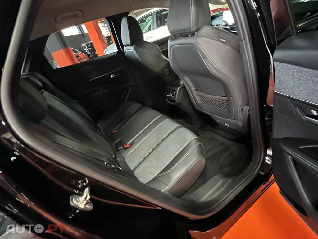Peugeot 3008 1.5 BlueHDi GT Line J19
