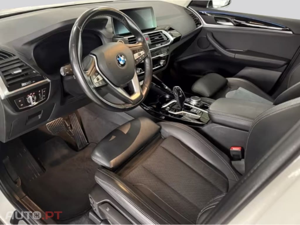 BMW X3 xDrive 30e A X-Line 20 I.V.A DEDUTÍVEL 
