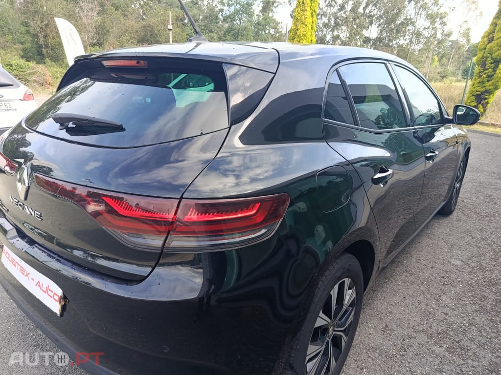 Renault Mégane 1.5 Blue dCi Limited C/PM+Pneu