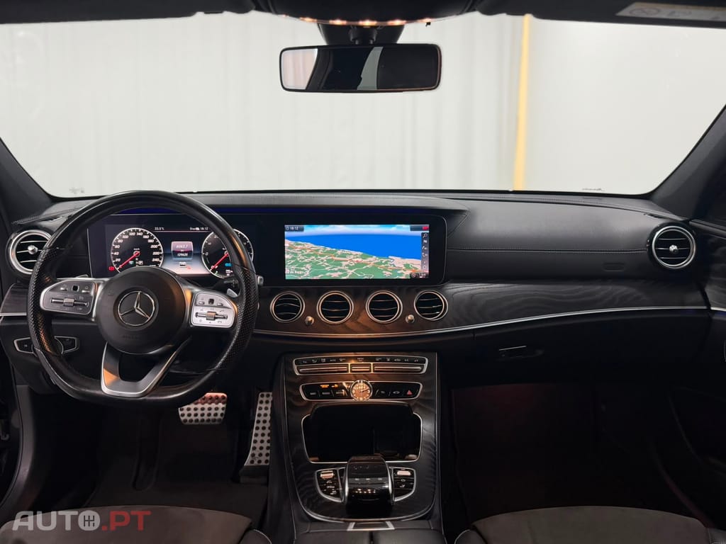 Mercedes-Benz E 300 de AMG Line