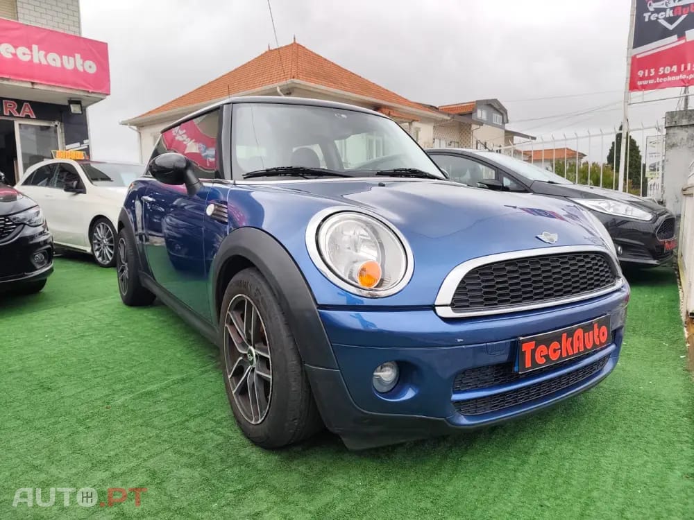 MINI Cooper Cooper D