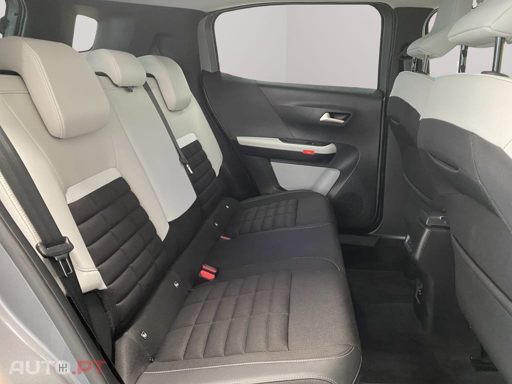 Citroen C3 Aircross 1.2 Hybrid Max e-DSC6
