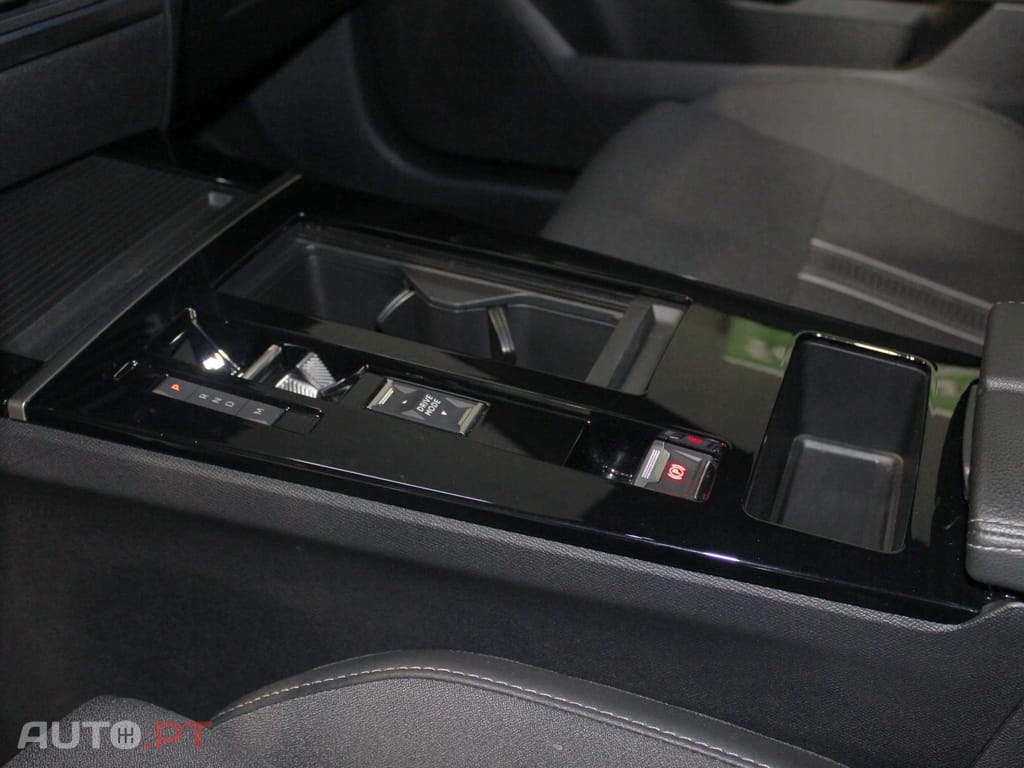 Opel Astra Sports Tourer 1.2 T Hybrid GS eDCT