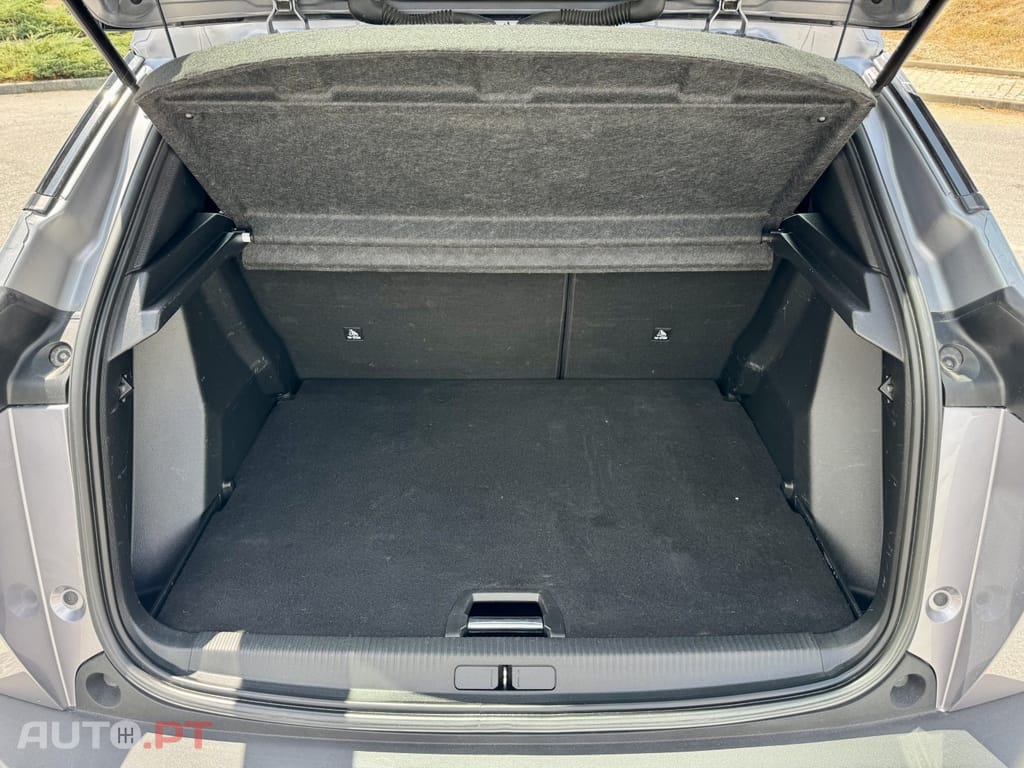 Peugeot 2008 1.5 BlueHDi Active