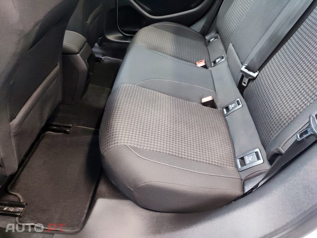 Peugeot 308 1.5 BlueHDi Allure