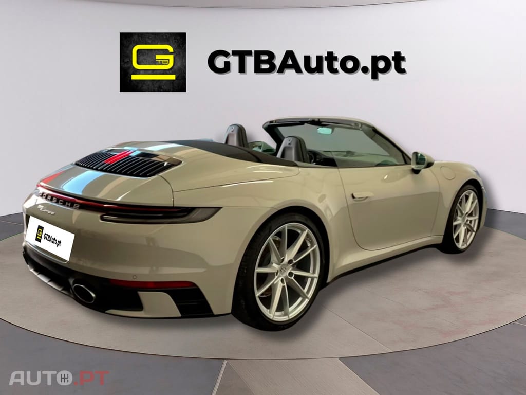 Porsche 911 Carrera Cabriolet 