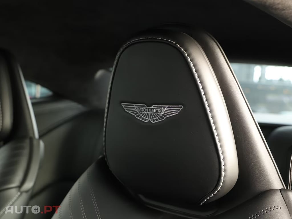 Aston Martin DB11 Coupé V8 Auto
