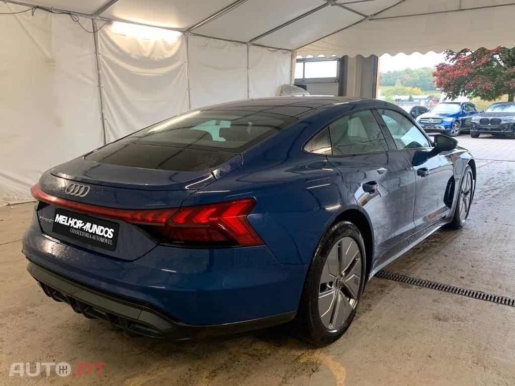 Audi E-Tron GT quattro