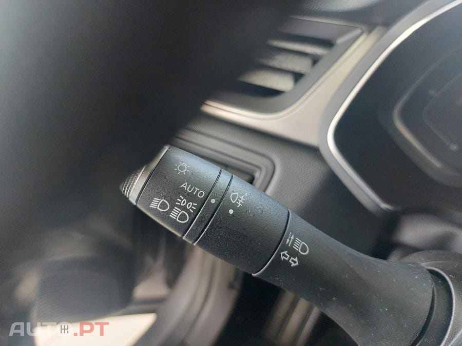 Renault Captur 1.0 TCe Intens Bi-Fuel