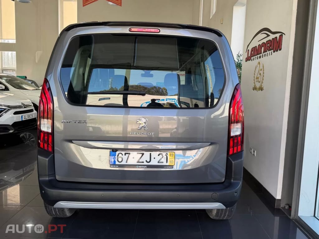 Peugeot Rifter 1.2 PureTech Active
