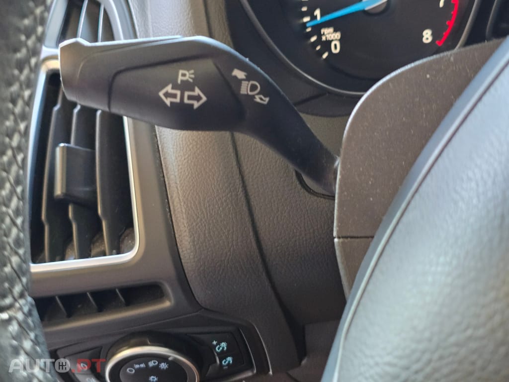 Ford Focus SW 1.0 SCTi Titanium