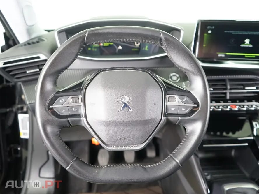 Peugeot 2008 1.2 PureTech Allure