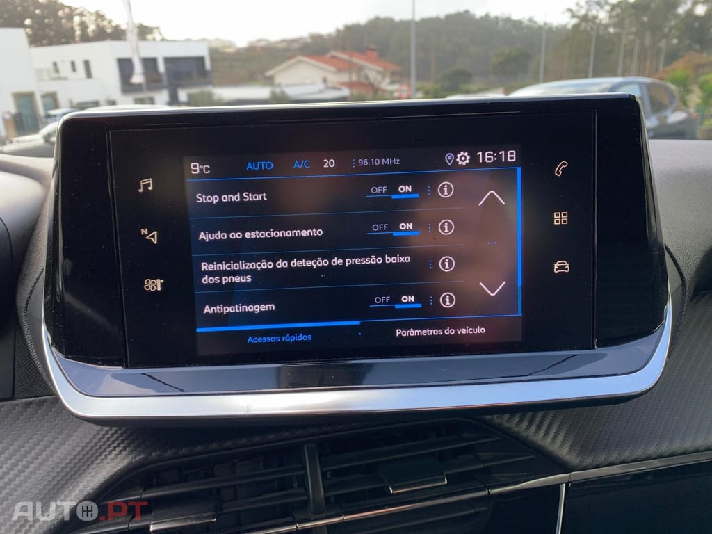 Peugeot 2008 1.5 BlueHDi Active Pack