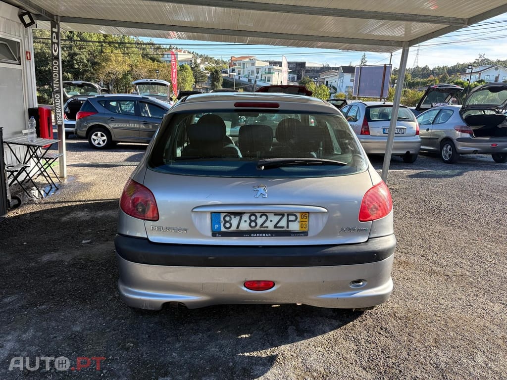 Peugeot 206 1.4 HDi ColorLine