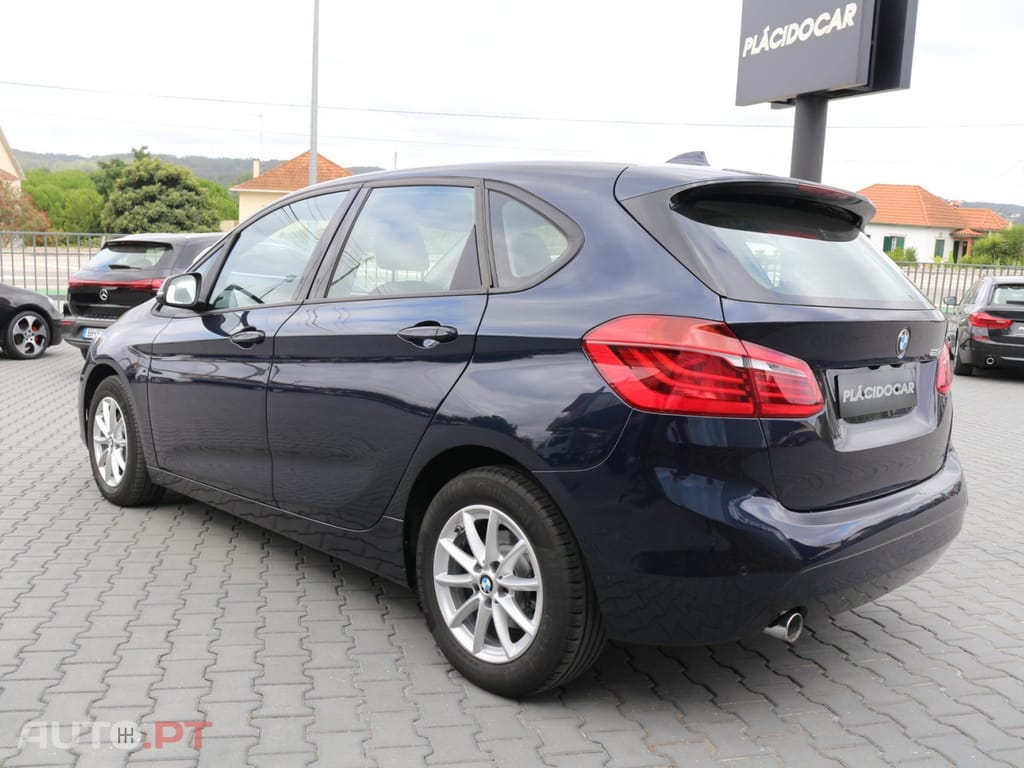 BMW 216 d Advantage