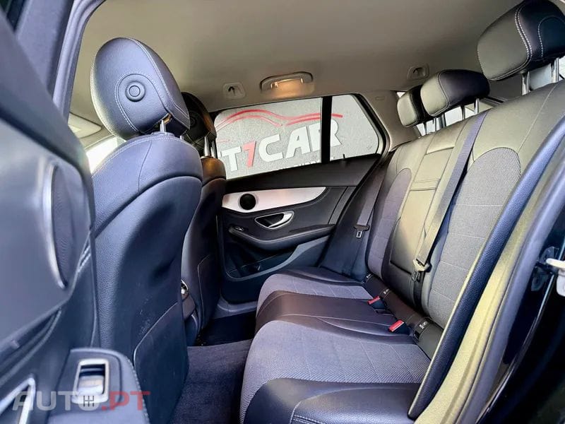 Mercedes-Benz C 220 BlueTEC Avantgarde+ — fotografia 12