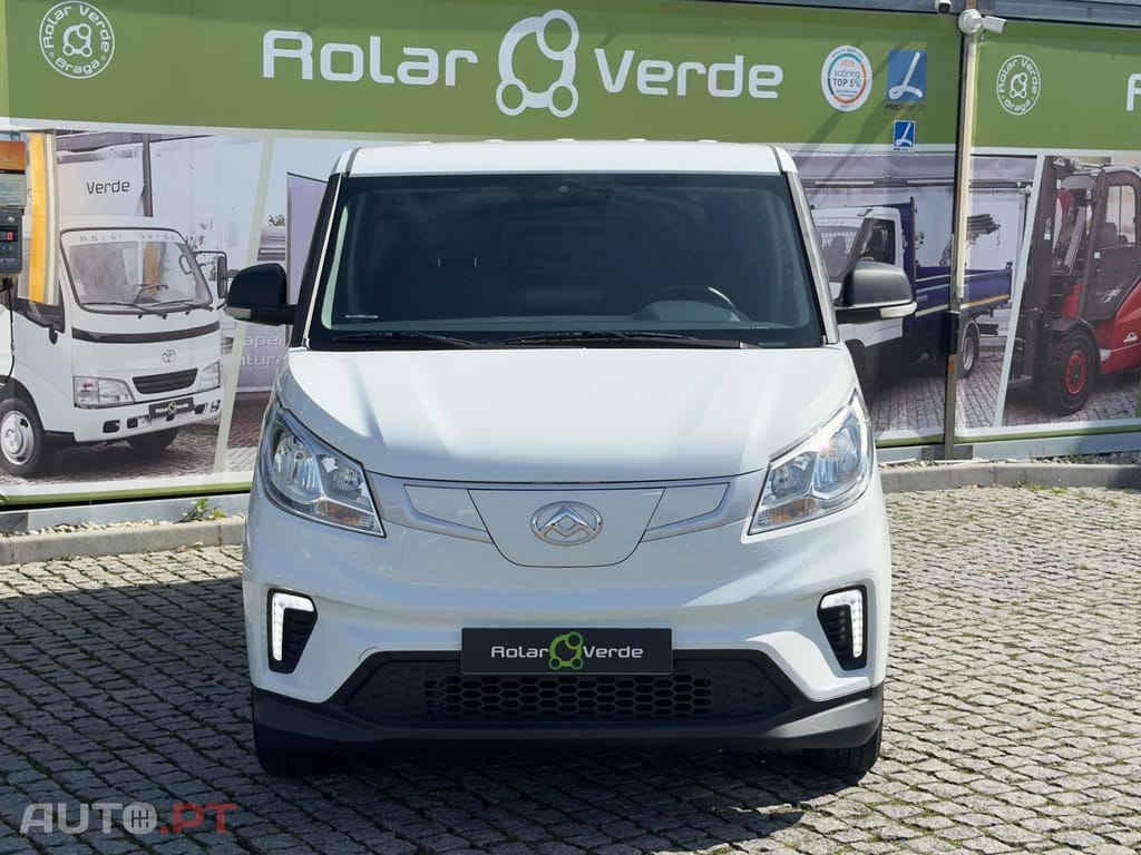 Maxus eDeliver 3 furgão compacto 100% elétrico