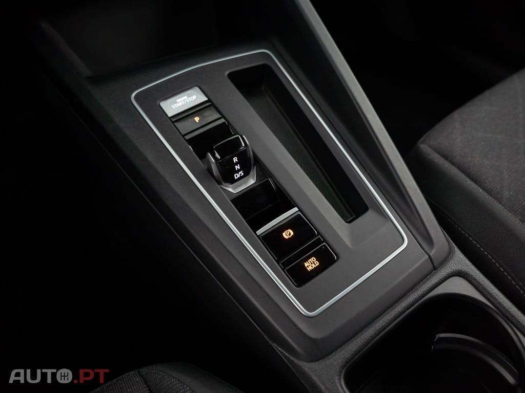 Volkswagen Golf 2.0 TDI Life DSG