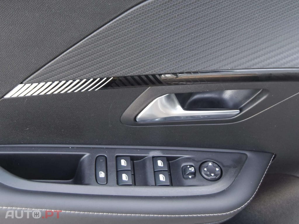 Peugeot 208 1.2 PureTech Allure Pack