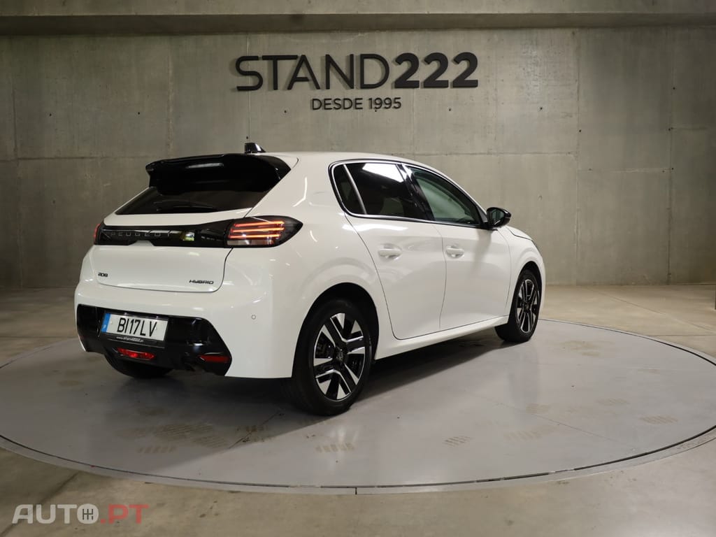Peugeot 208 1.2 Hybrid Allure e-DCS6