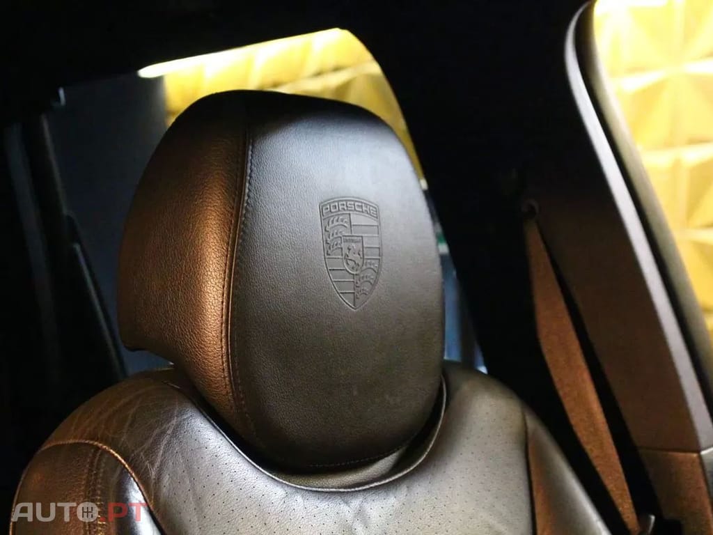 Porsche Cayenne Tiptronic