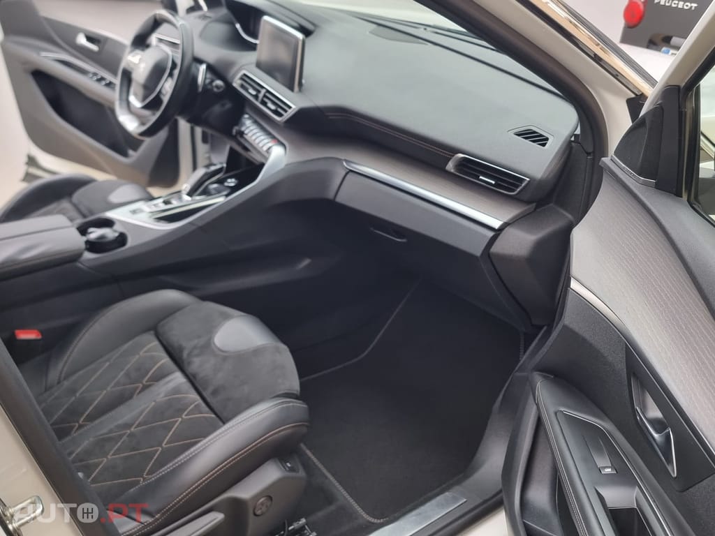 Peugeot 3008 3008 GT 2.0 BlueHDi 180 cv Automático