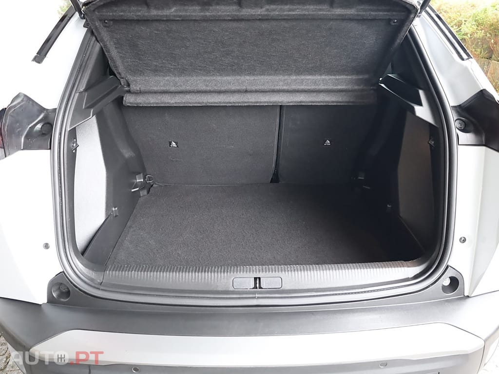 Peugeot 2008 1.2 PureTech Active