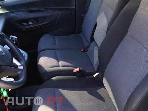 Opel Combo 1.5D 3 Lugares - Grades