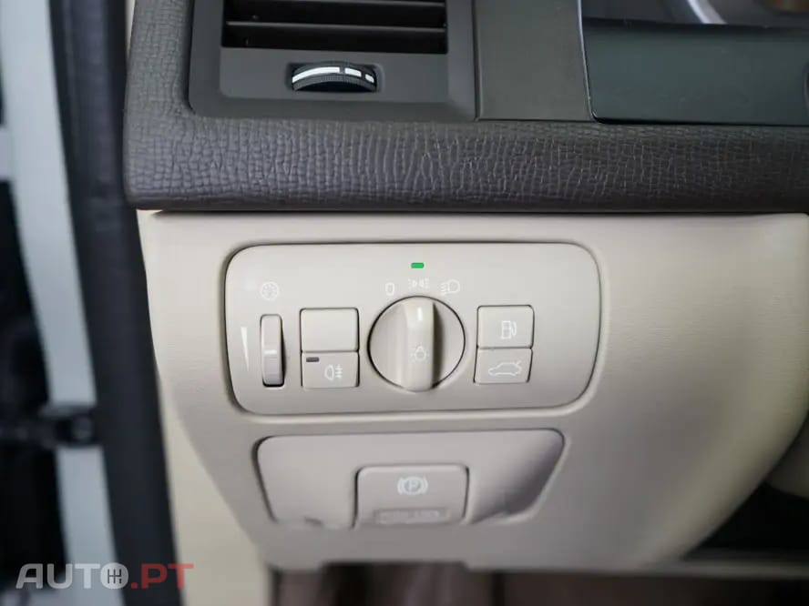 Volvo XC60 2.0 D3 Summum Geartronic