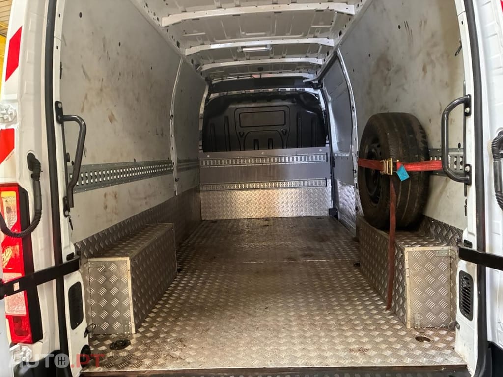 Renault Master 2.3 dCi L3H2 3.5T