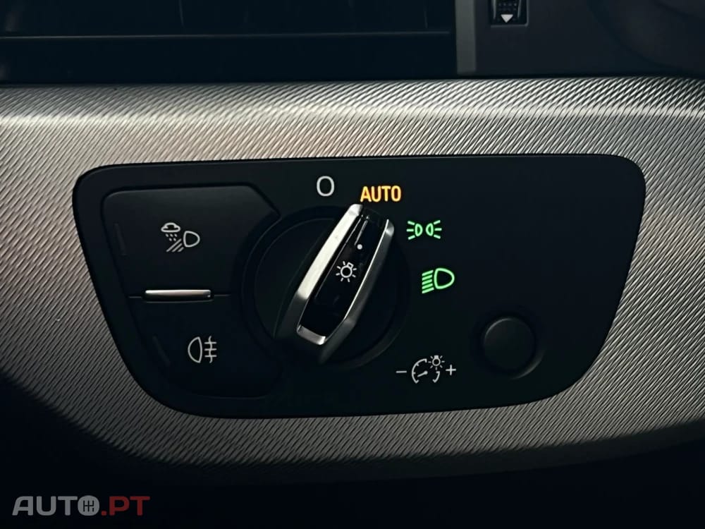 Audi A4 Avant 2.0 TDI Business Line