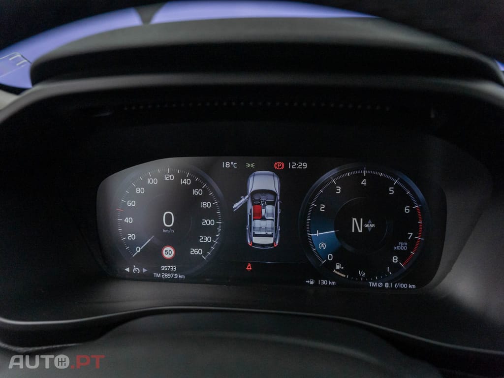 Volvo XC40 1.5 T2 Momentum