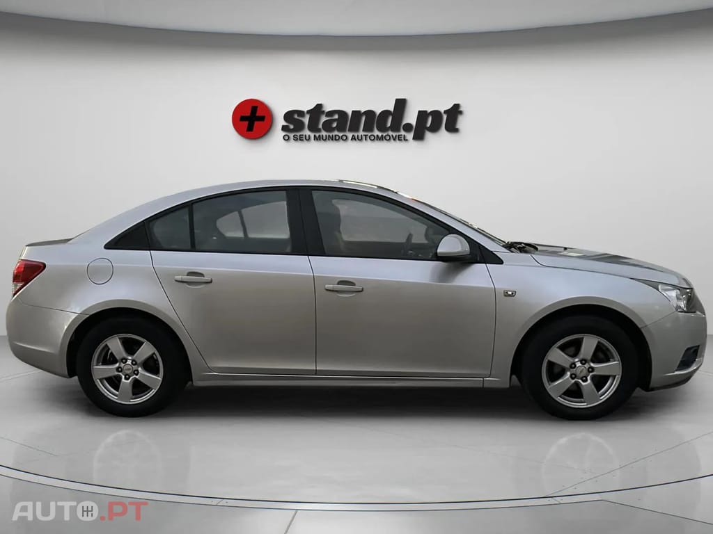 Chevrolet Cruze 1.6 LS