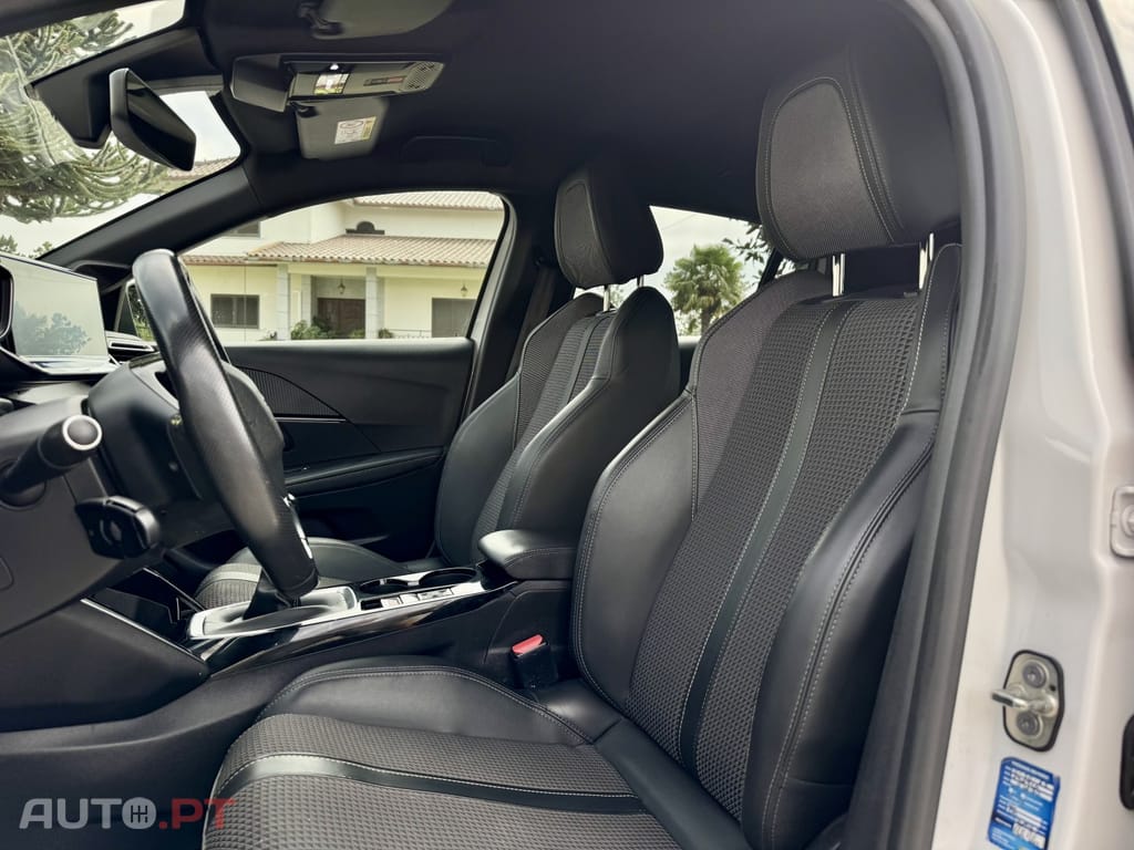 Peugeot 208 1.5 BlueHDi GT Pack