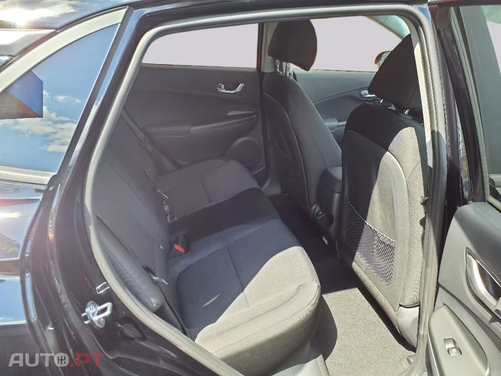 Hyundai Kauai PRIME 64 kWh I.V.A DEDUTIVEL 