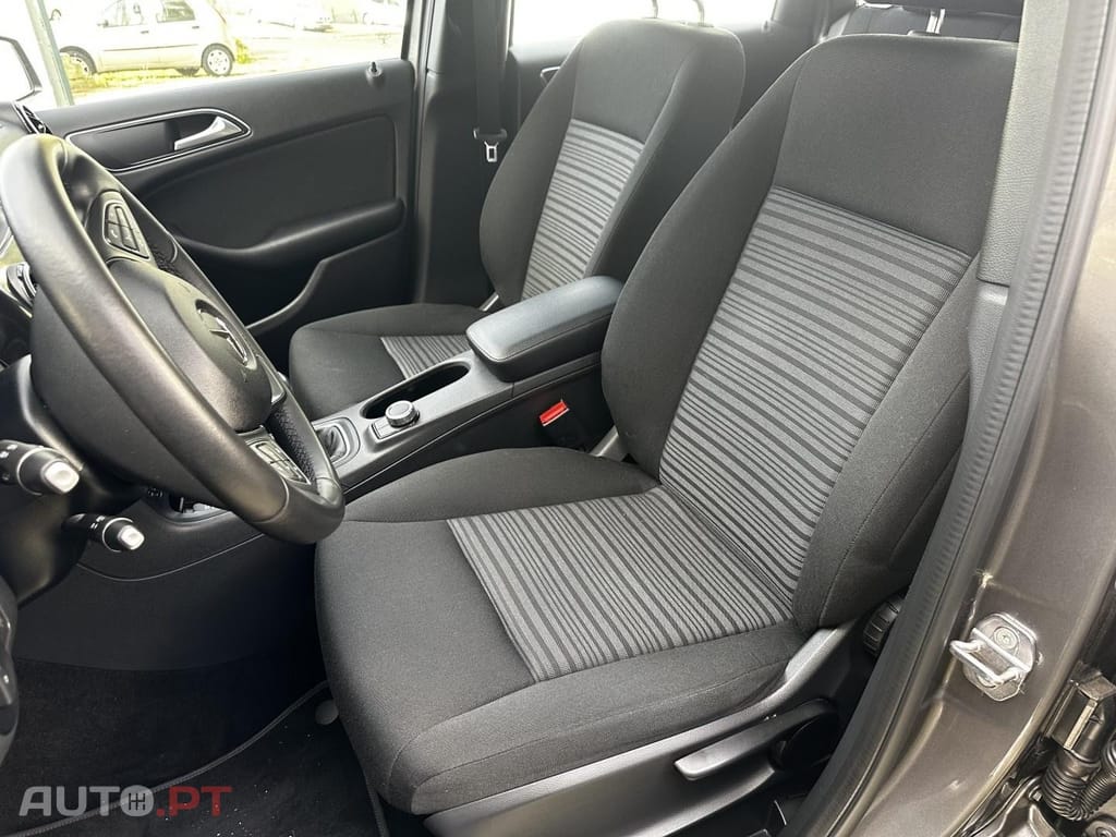 Mercedes-Benz A 180 d Style