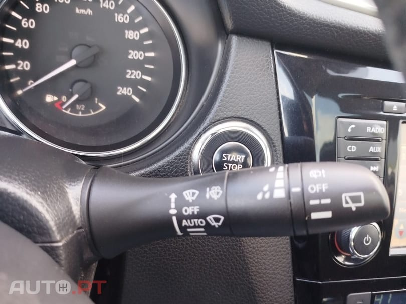 Nissan Qashqai 1.6 dCi N-Connecta 18