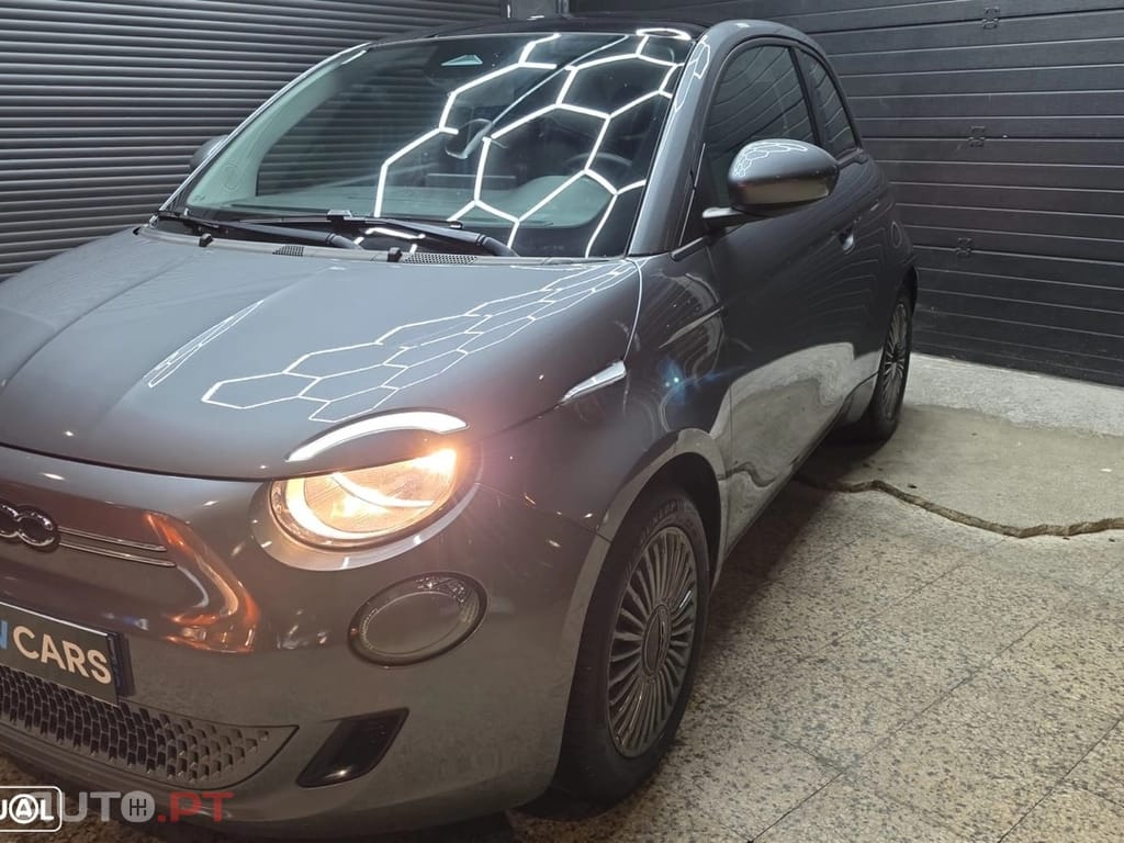 Fiat 500e 42 kWh Icon