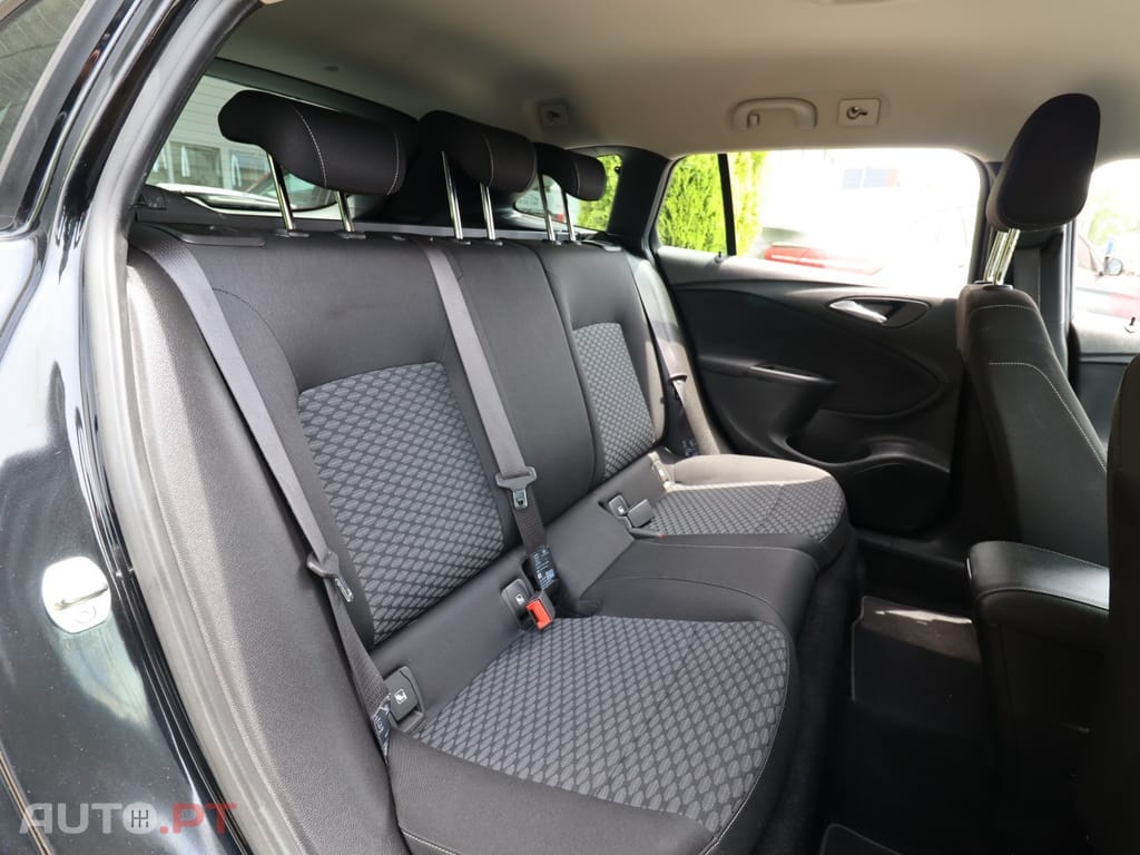 Opel Astra Sports Tourer 1.5 D Business Edition S/S