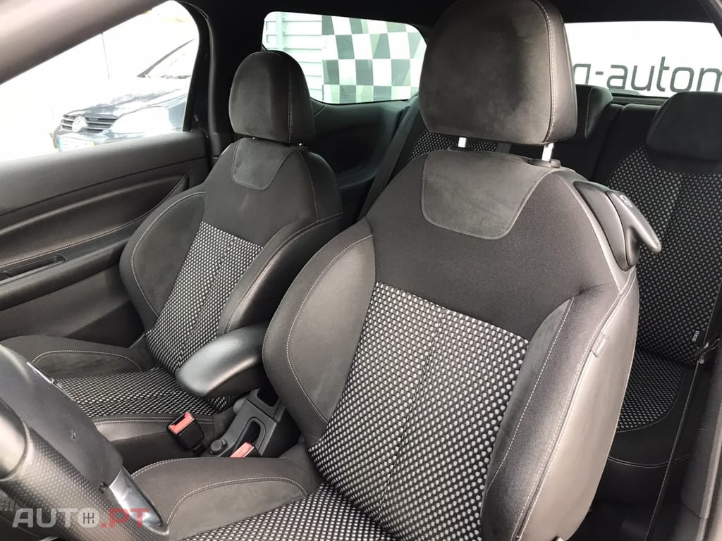 Citroen DS3 1.6 HDi Airdream Sport Chic